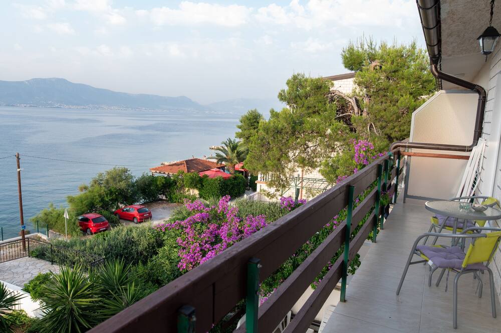 Photo of Patio Balcony in Arbanija