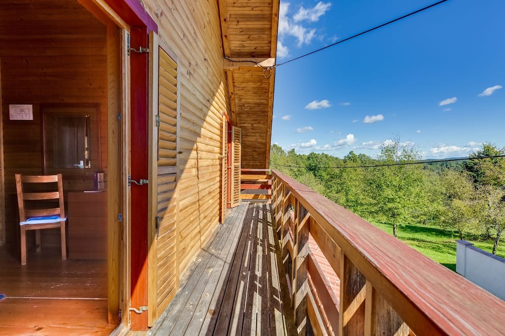 Photo of Patio Balcony in Gornje Dubrave