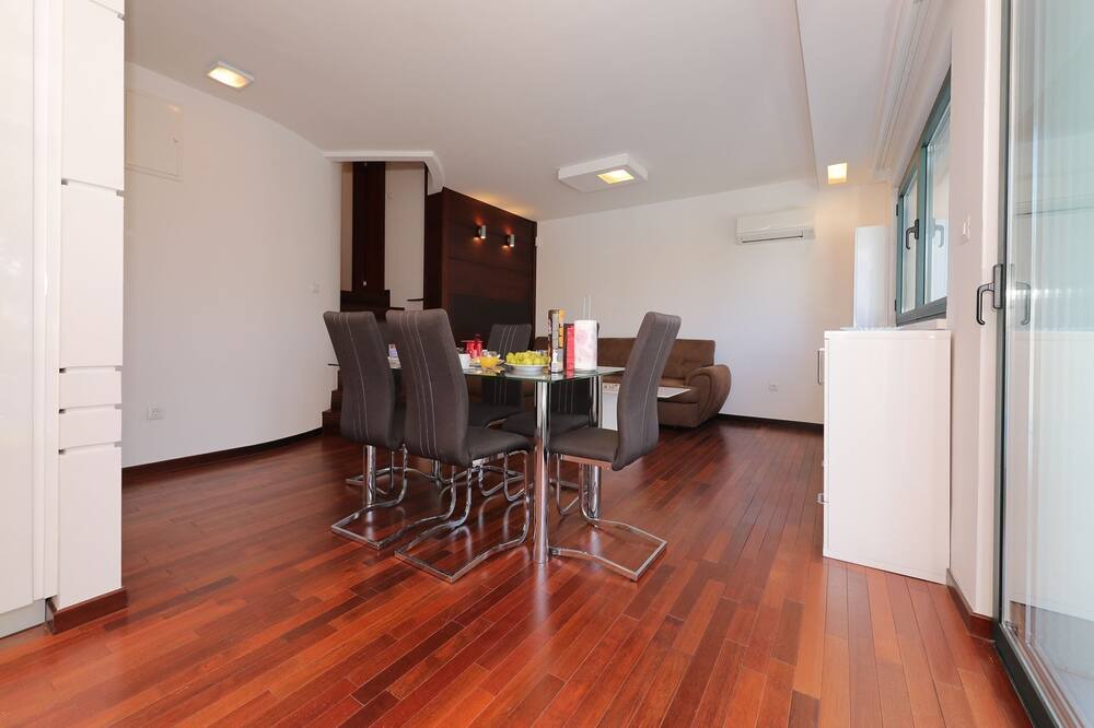 Photo of Livingroom in Seline