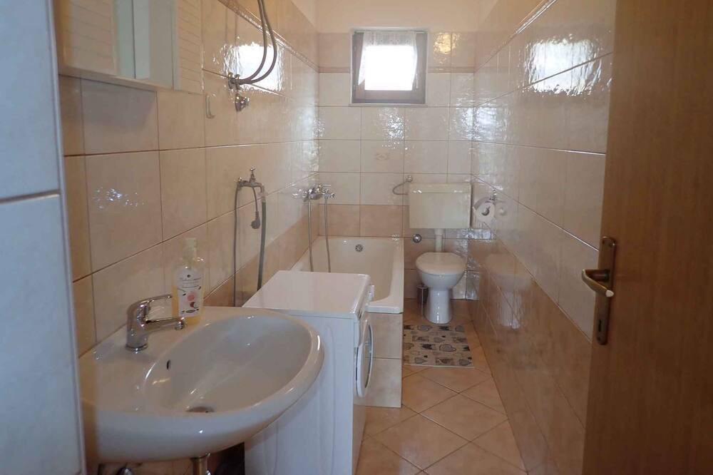 Photo of Bathroom in Rovanjska