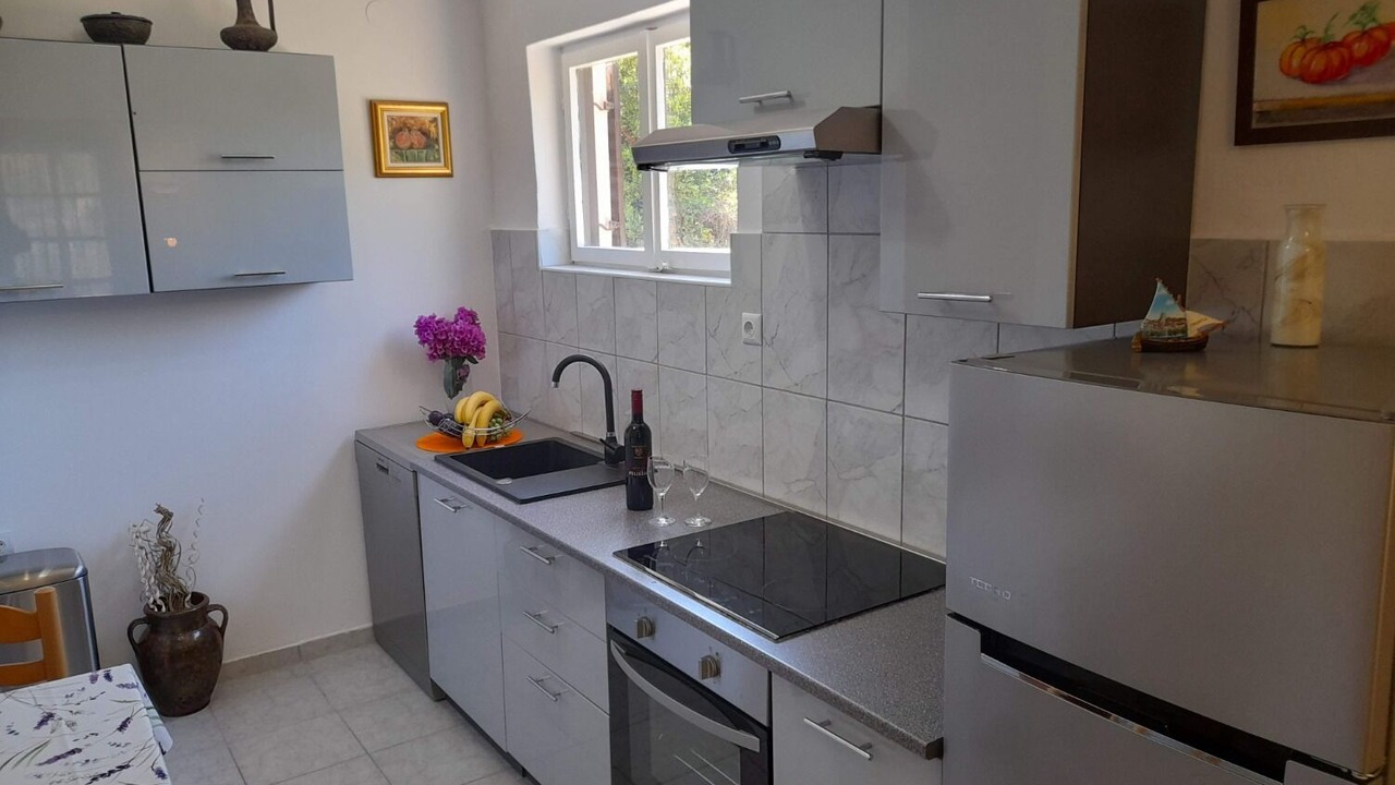 Photo of Kitchen in Broce
