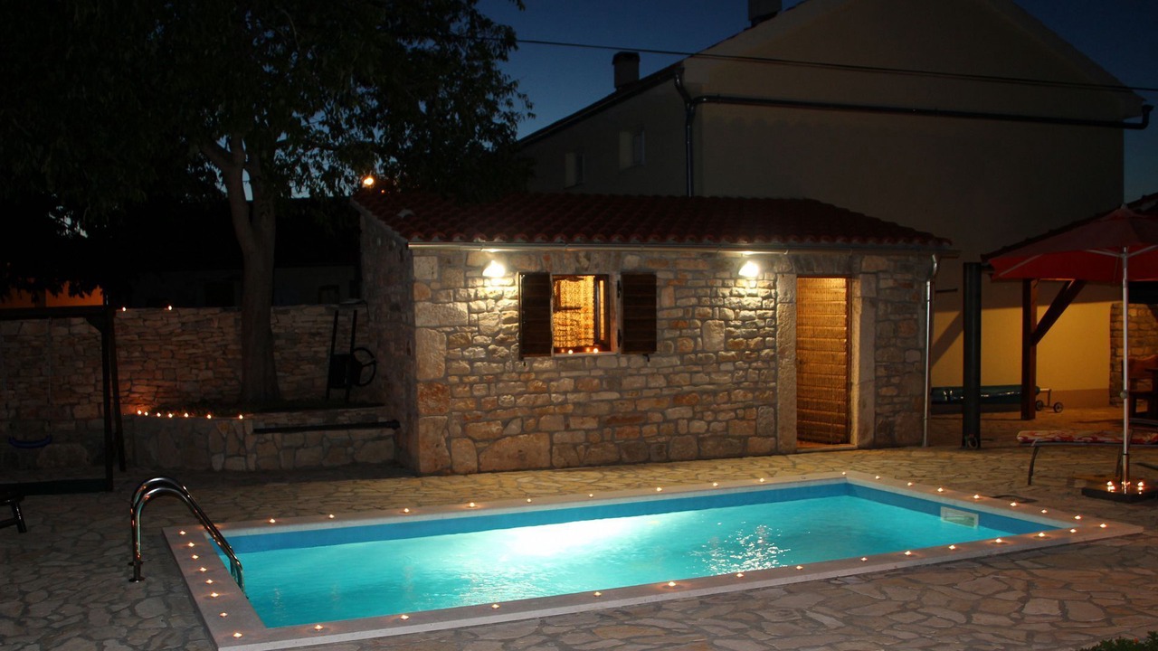 Photo of Outdoor in Promina