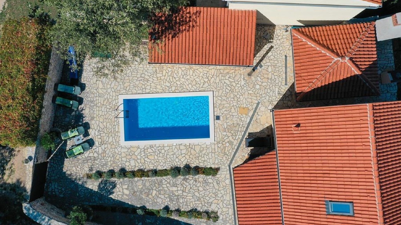 Photo of Outdoor in Promina