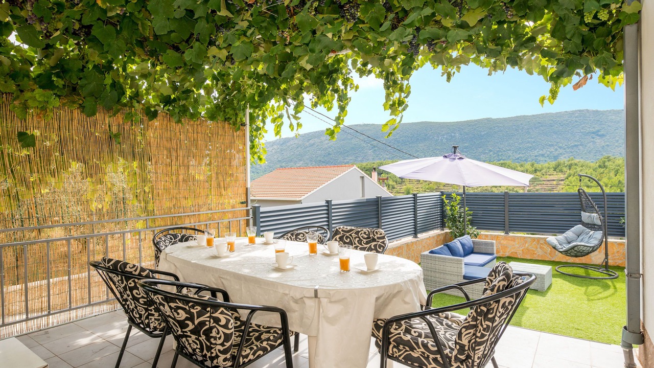 Photo of Outdoor in Tugare