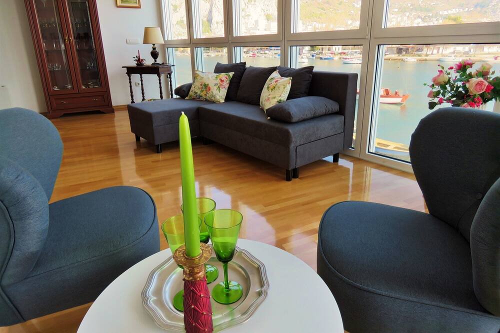 Photo of Livingroom in Omis