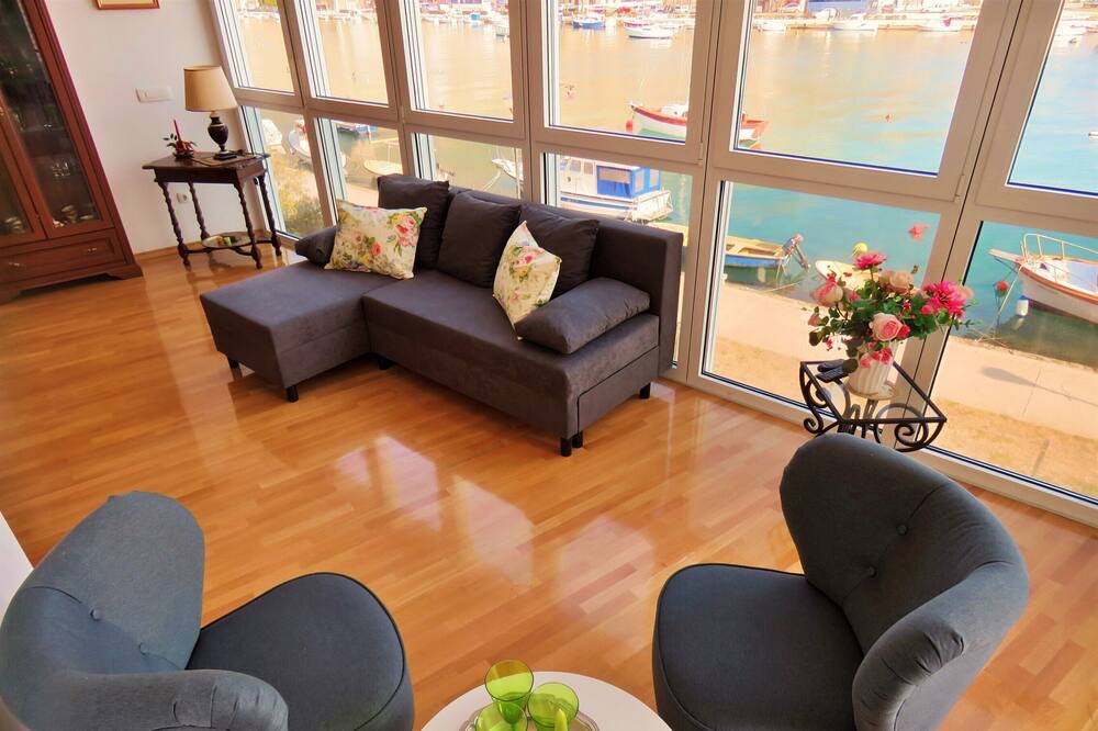 Photo of Livingroom in Omis