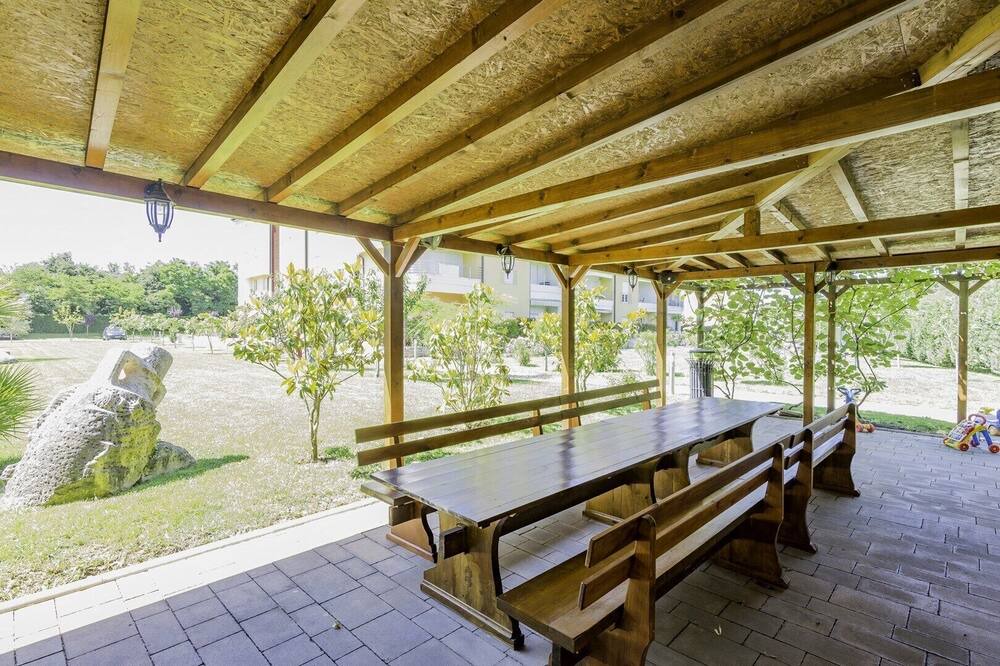 Photo of Outdoor in Monterol