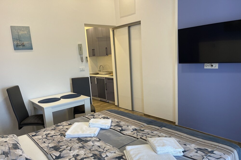 Photo of Bedroom in Valbandon