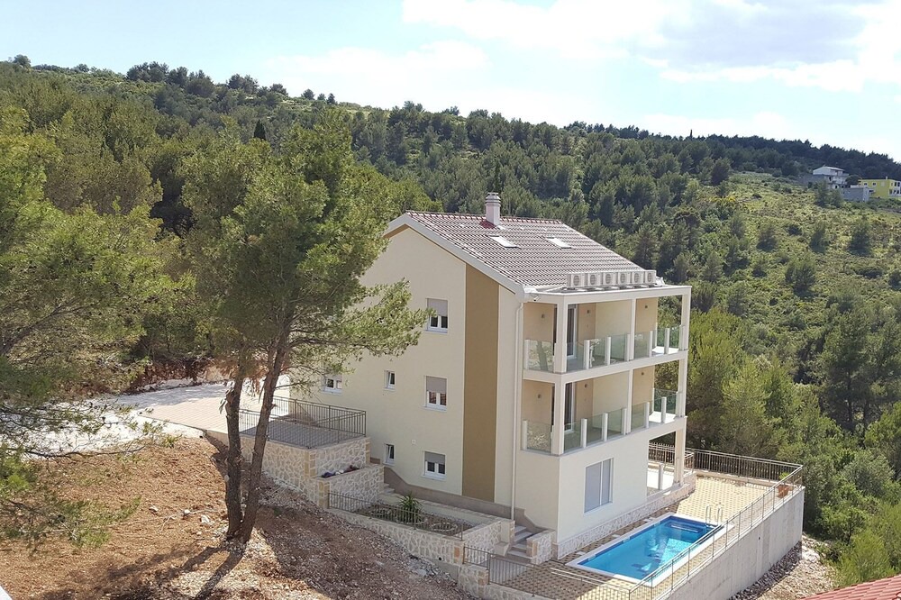 Photo of Others in Arbanija