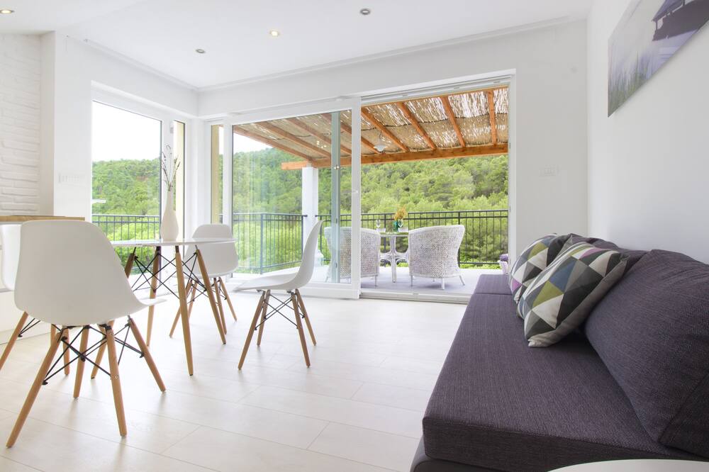Photo of Livingroom in Bicine