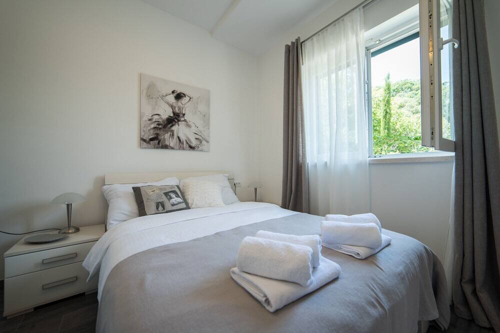 Photo of Bedroom in Gruda