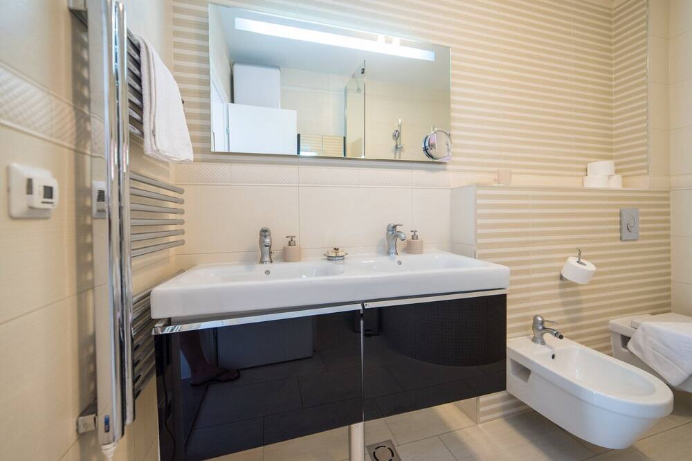 Photo of Bathroom in Gruda