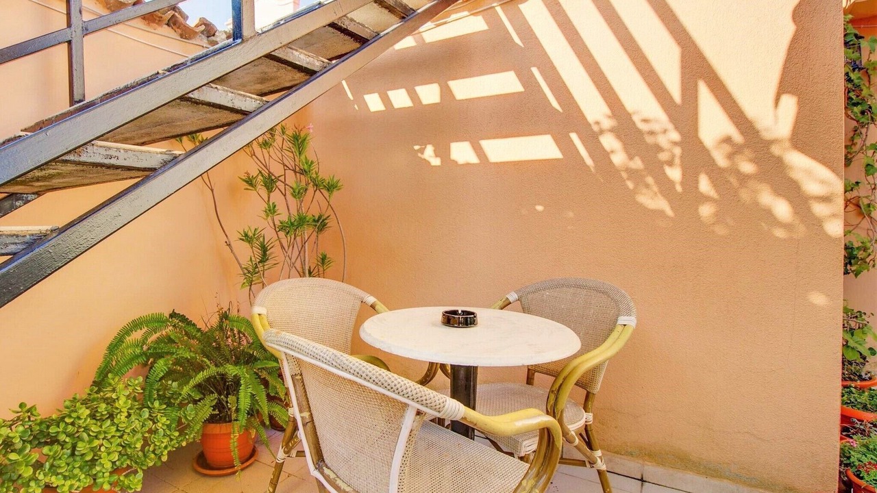 Photo of Outdoor in Cove Murtar