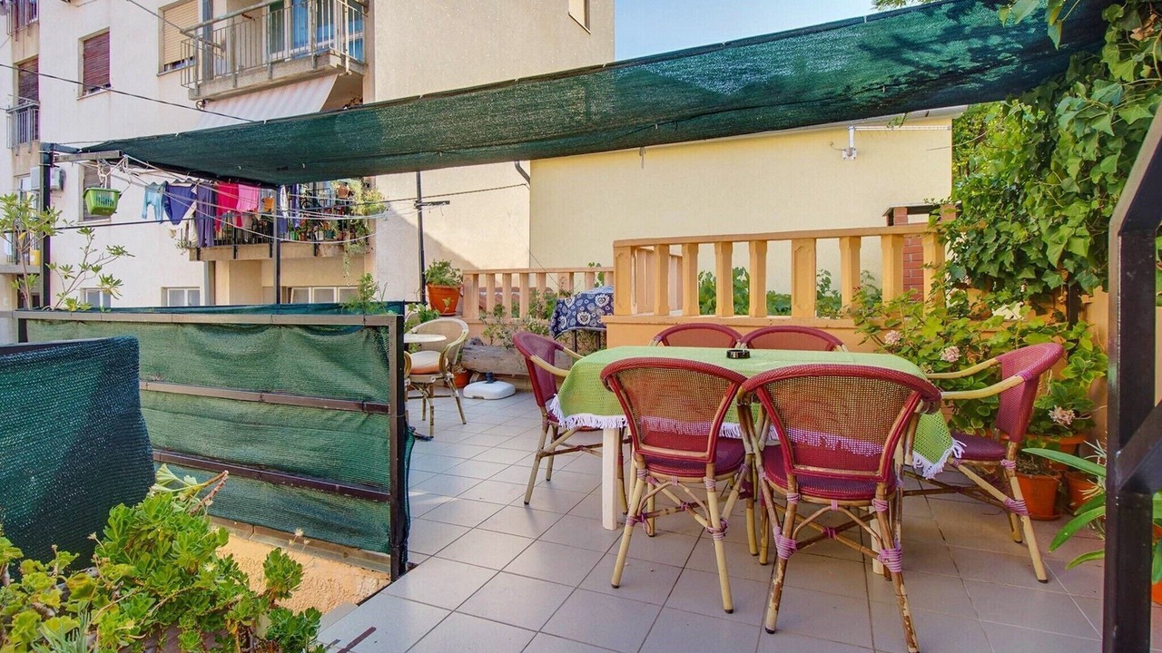 Photo of Outdoor in Cove Murtar