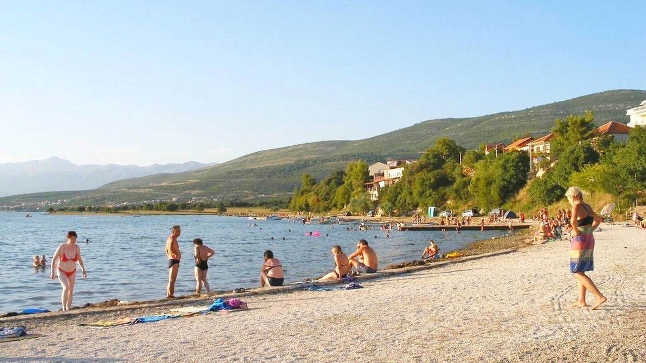 Photo of Others in Gornji Karin