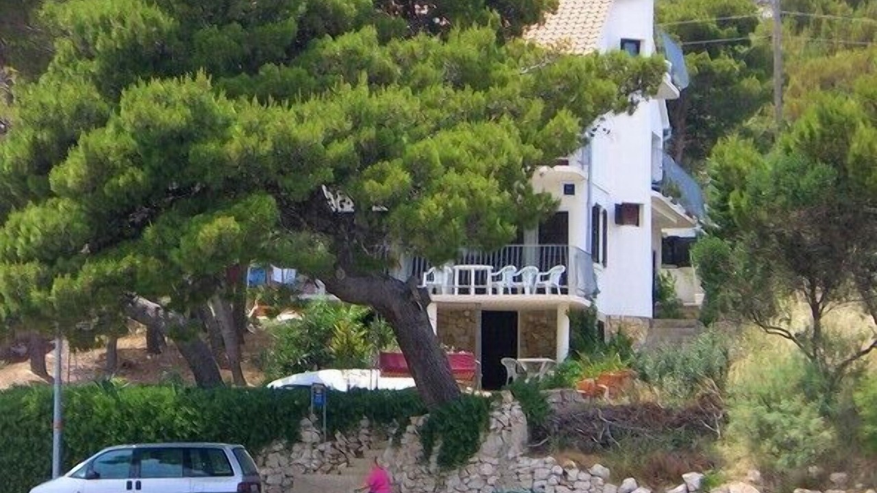 Photo of Outdoor in Betina