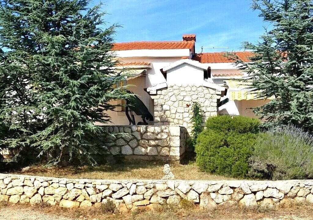 Photo of Outdoor in Mandre