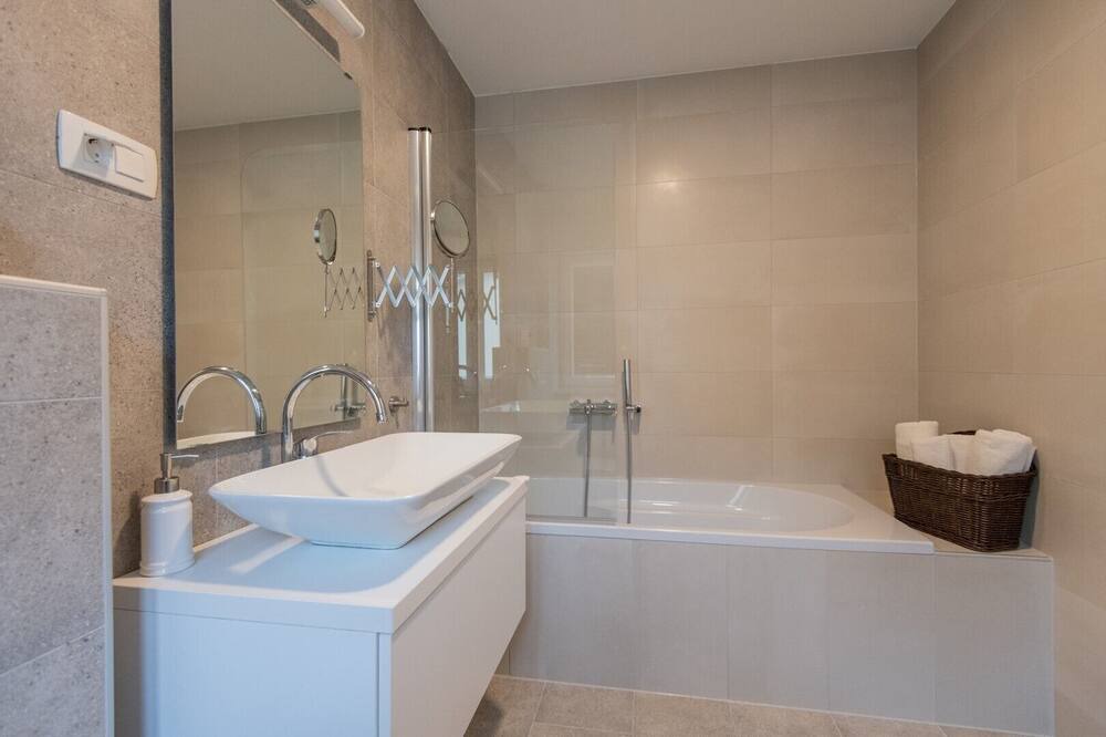 Photo of Bathroom in Donji Prolozac