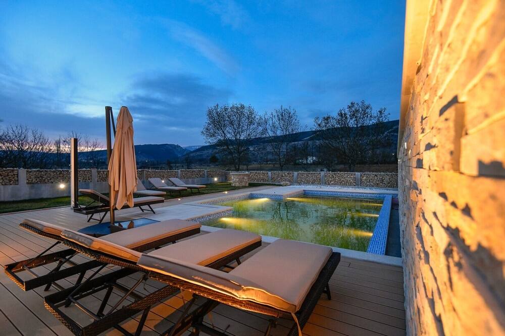 Photo of Patio Balcony in Donji Prolozac