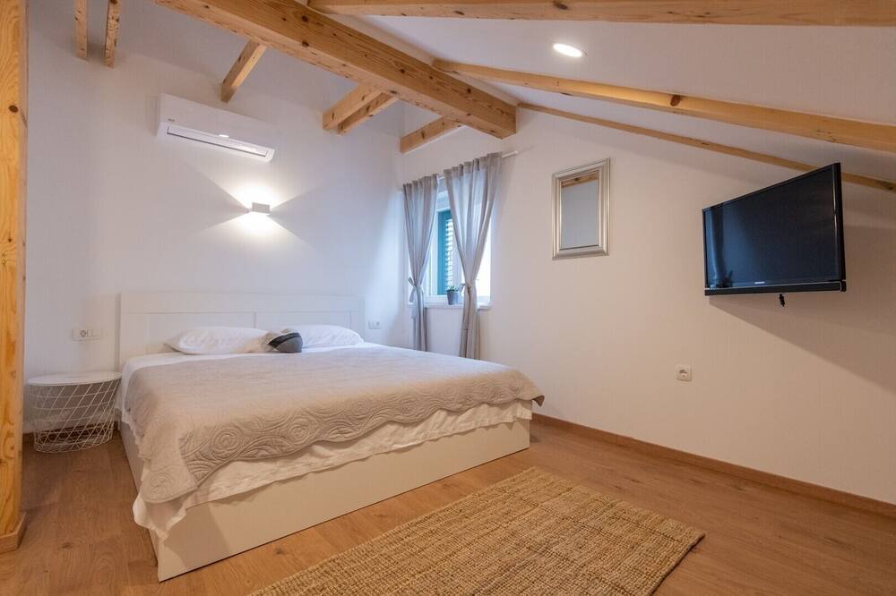 Photo of Bedroom in Donji Prolozac