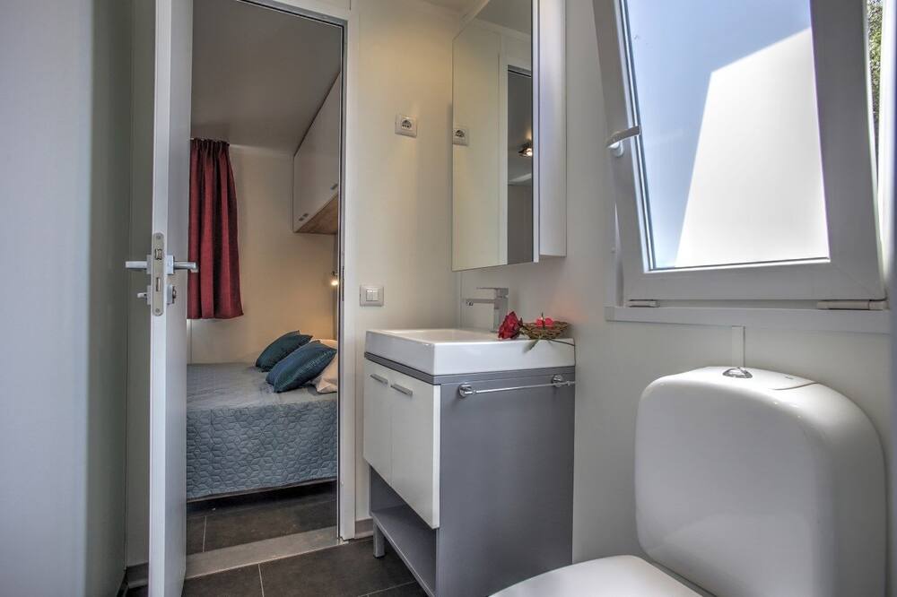 Photo of Bathroom in Murter