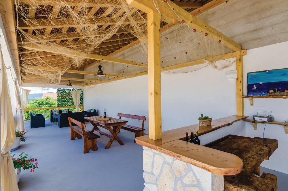 Photo of Outdoor in Janjina