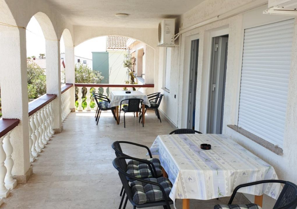Photo of Patio Balcony in Vir