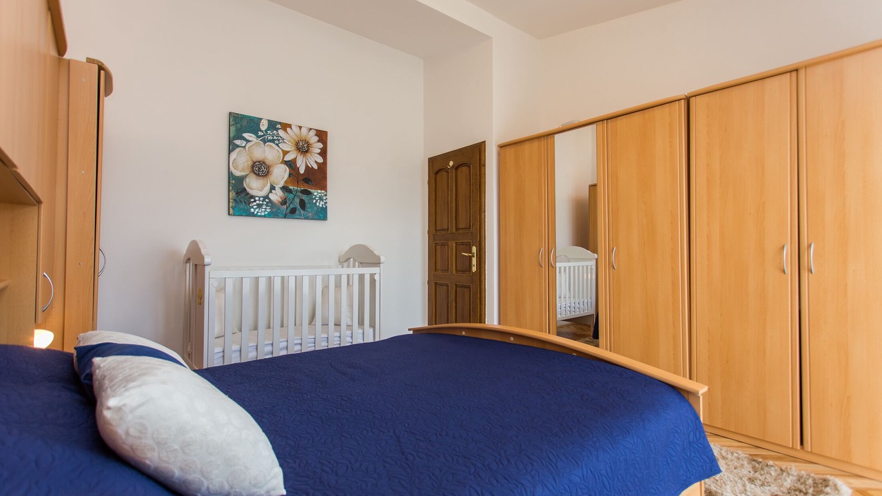 Photo of Bedroom in Neoric