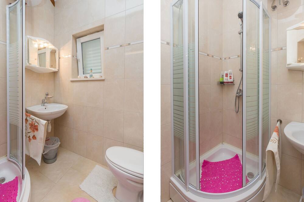 Photo of Bathroom in Kolocep Island