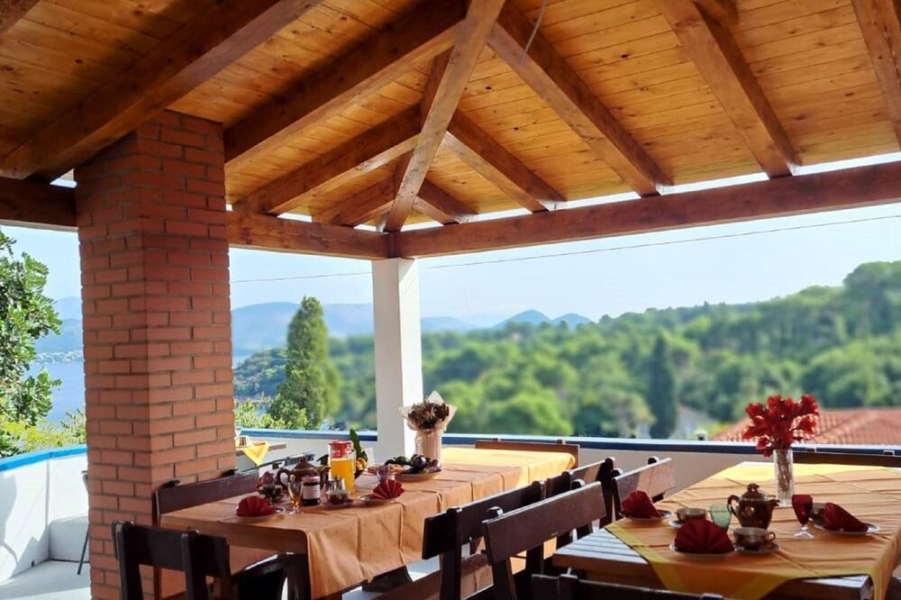 Photo of Patio Balcony in Kolocep Island
