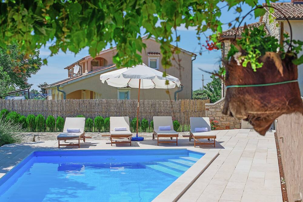 Photo of Outdoor in Rosini