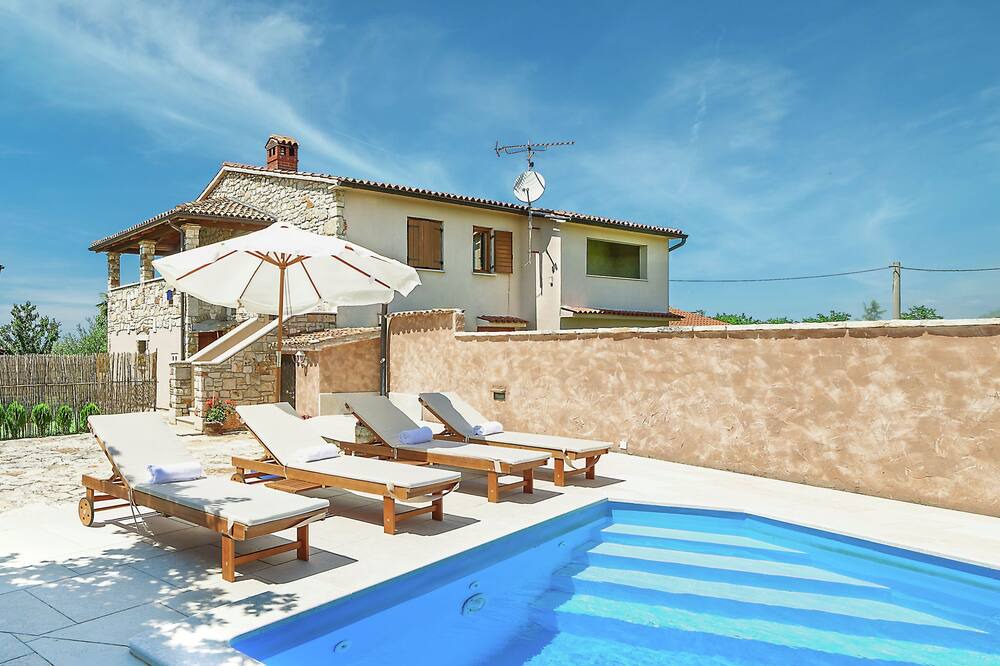 Photo of Outdoor in Rosini