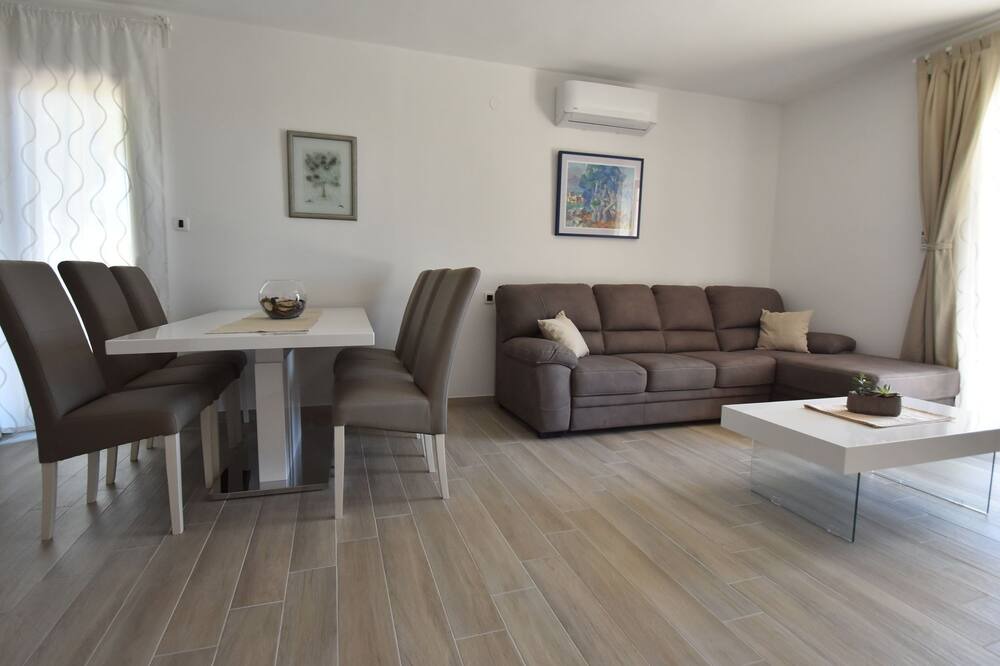 Photo of Livingroom in Slivnica