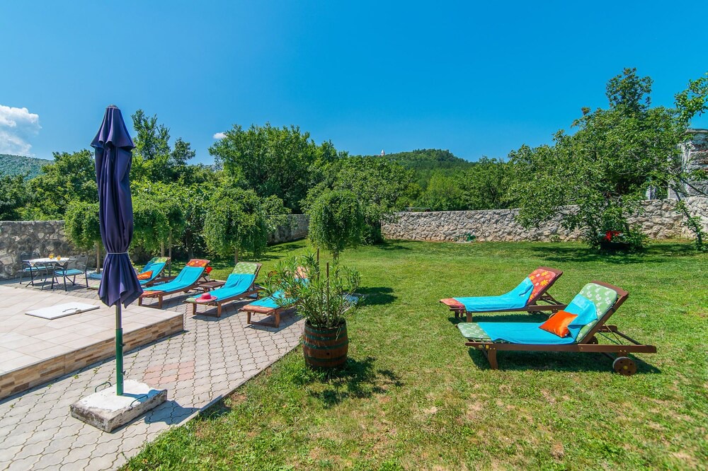 Photo of Outdoor in Drivenik