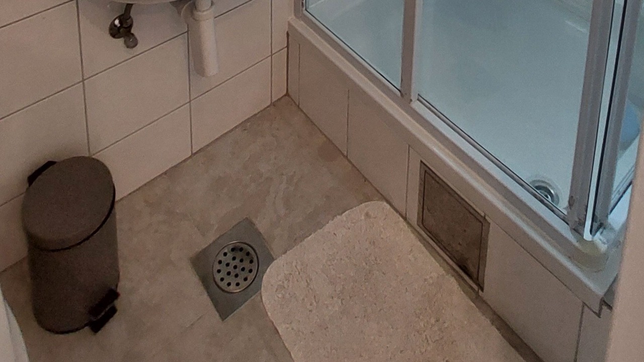Photo of Bathroom in Cove Murtar