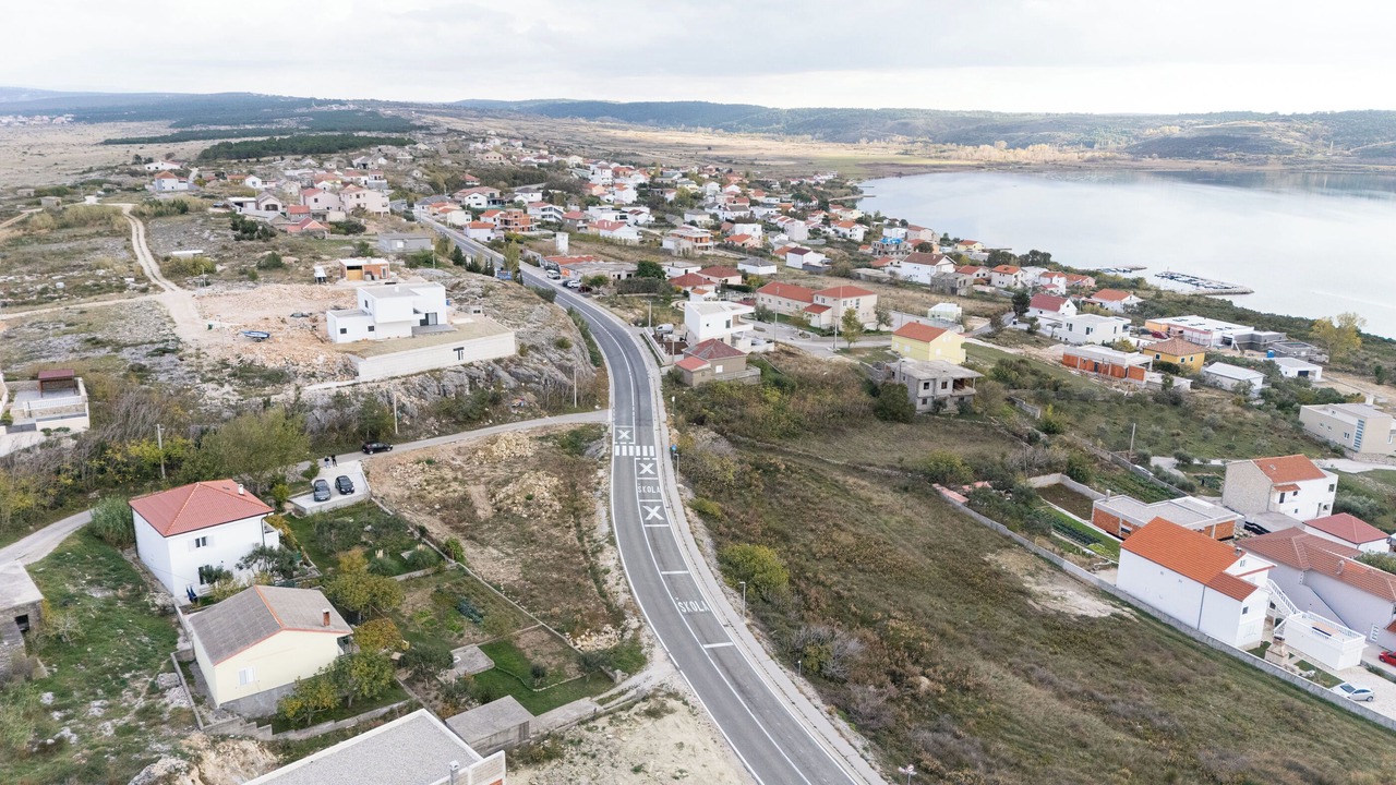 Photo of Outdoor in Rtina