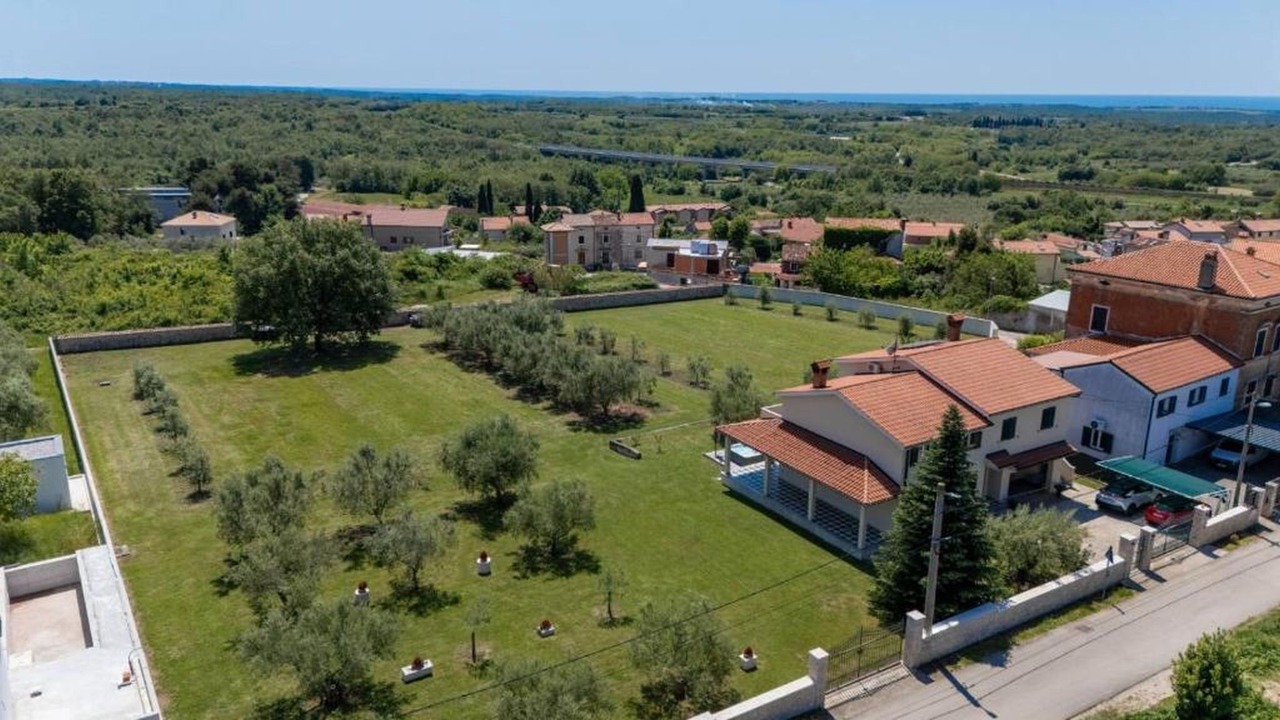 Photo of Others in Brtonigla
