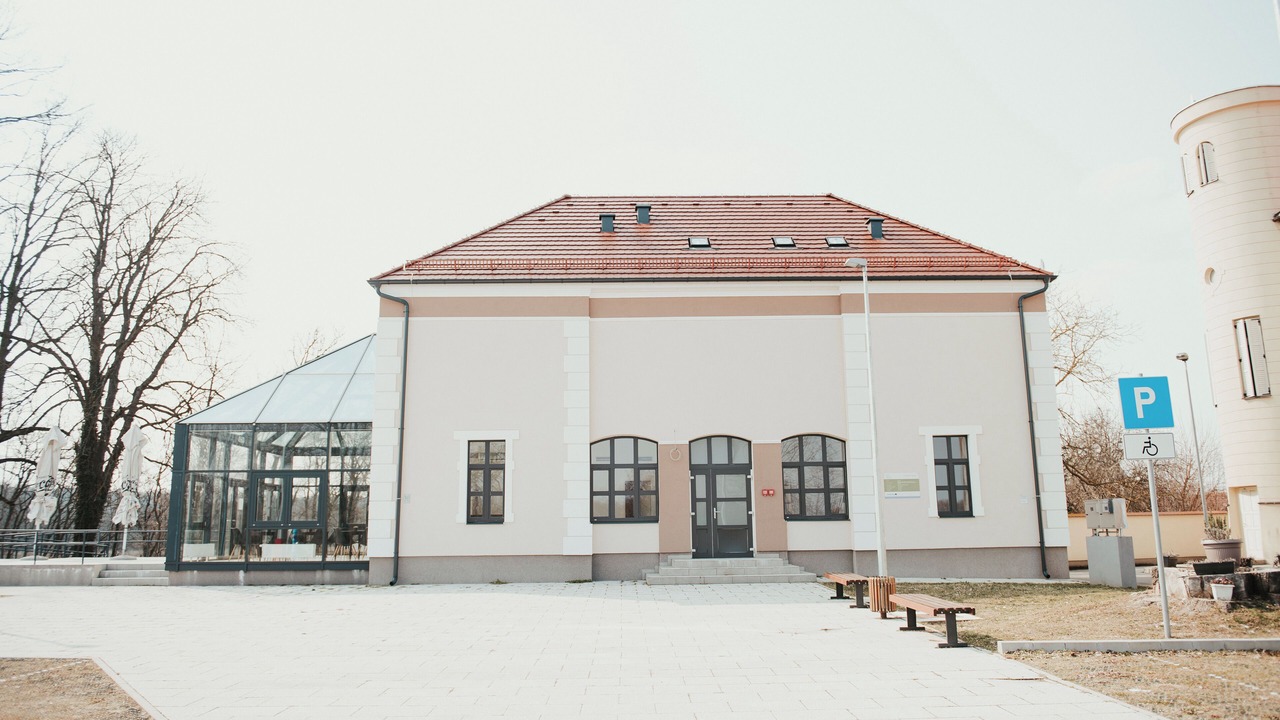 Photo of Outdoor in Lukac