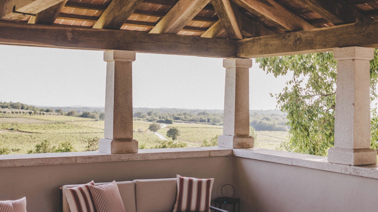 Photo of Patio Balcony in Barat
