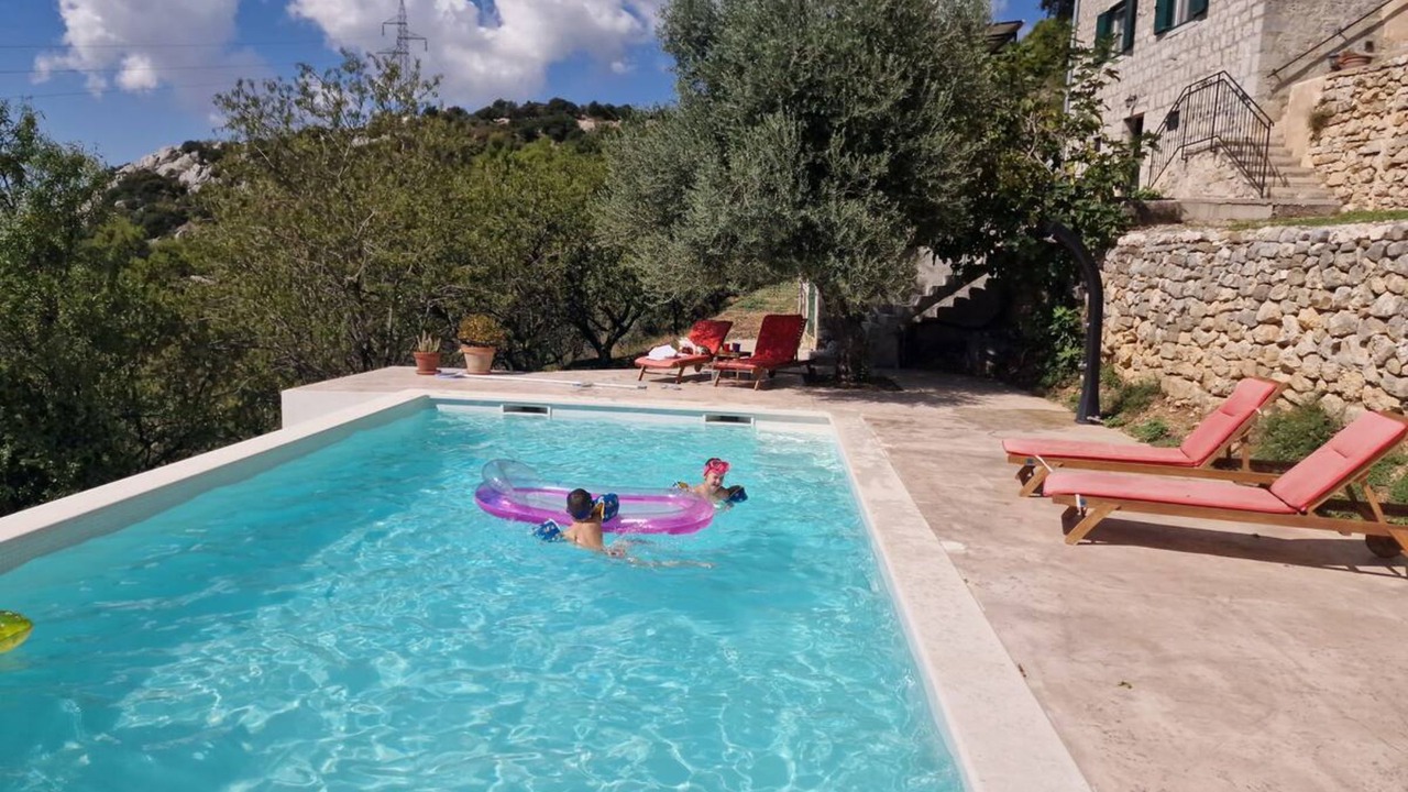 Photo of Outdoor in Kastel Luksic