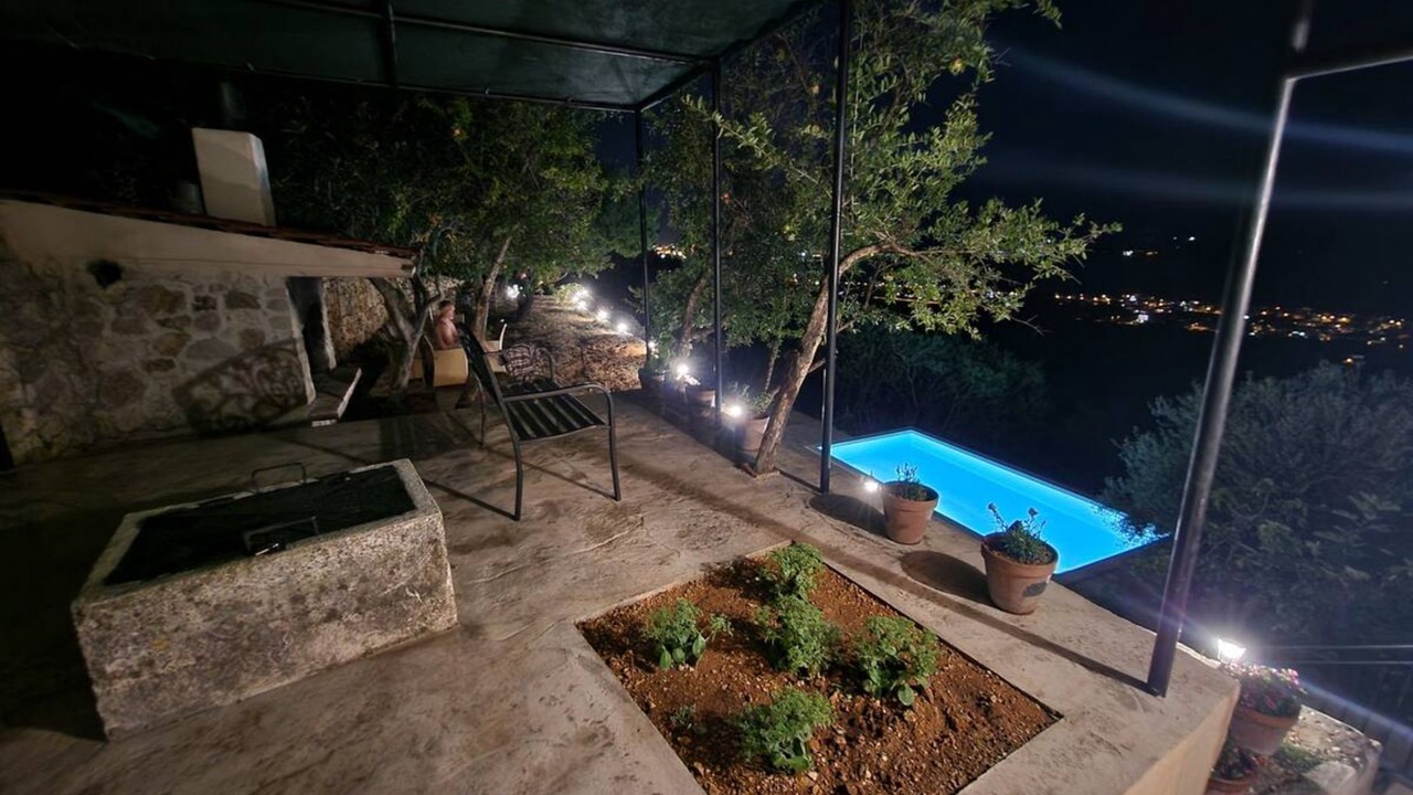 Photo of Outdoor in Kastel Luksic