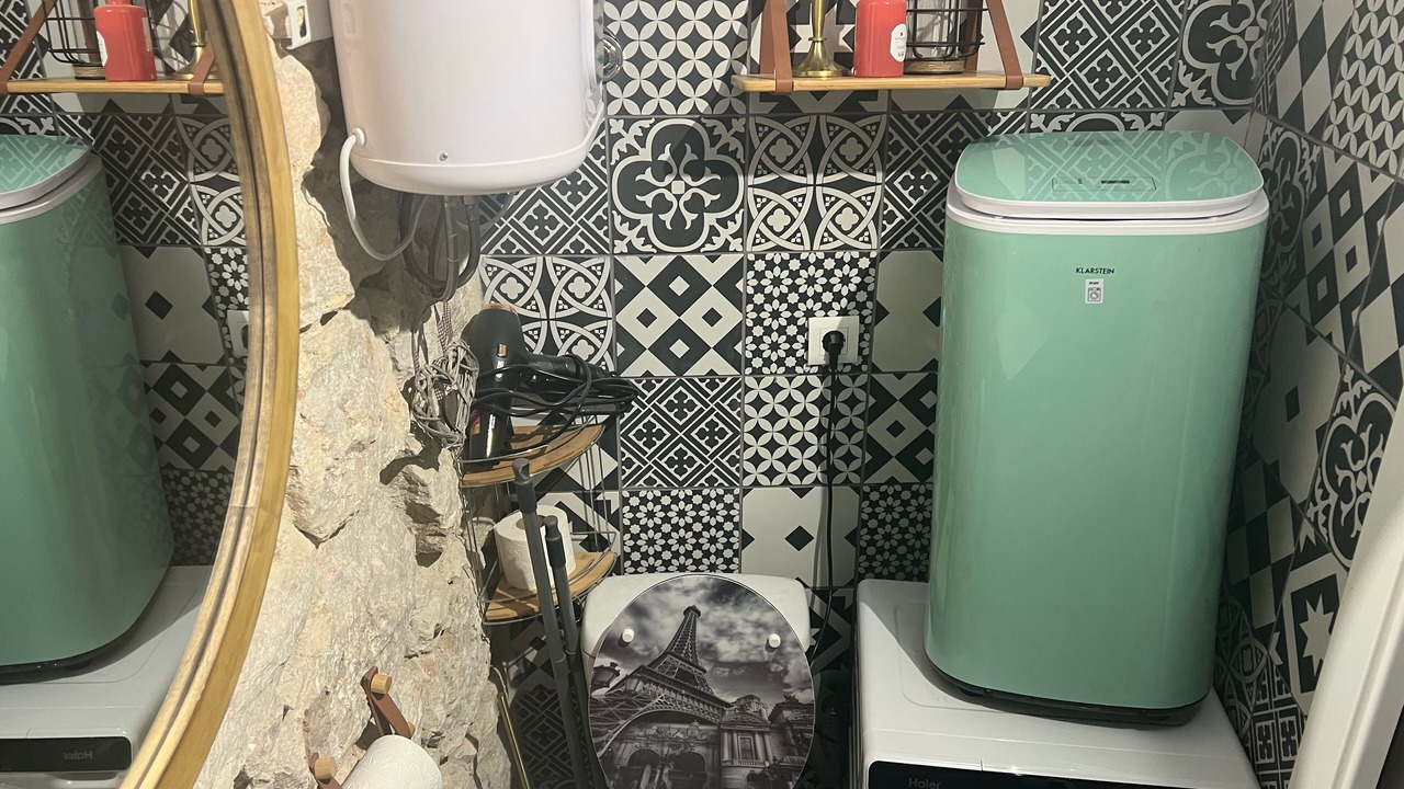 Photo of Bathroom in Bakar