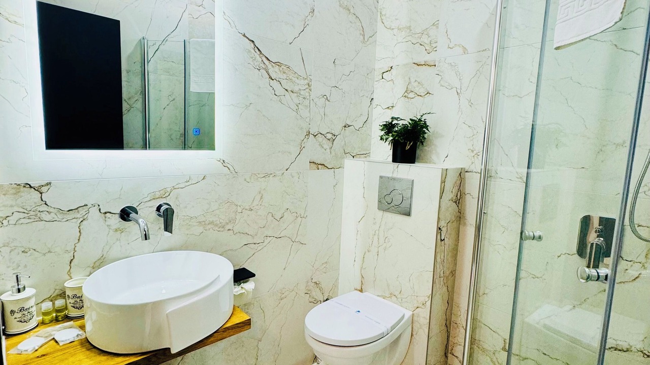 Photo of Bathroom in Medias