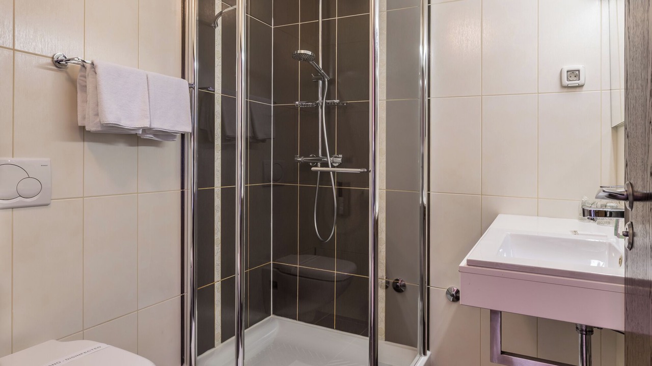 Photo of Bathroom in Zrce