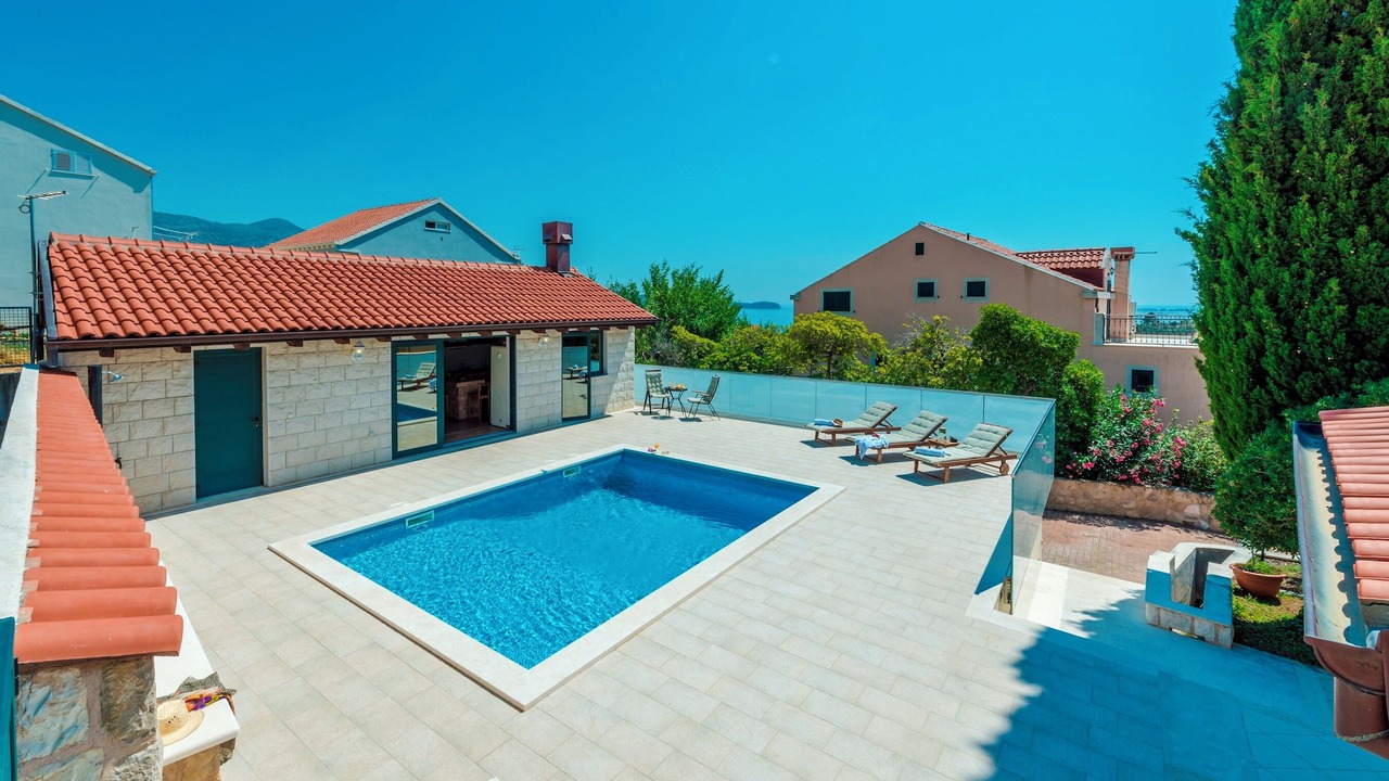Photo of Outdoor in Brasina