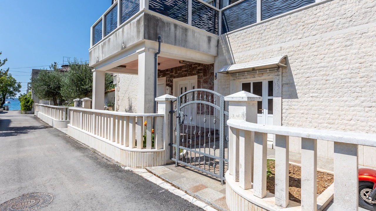Photo of Patio Balcony in Kastel Kambelovac
