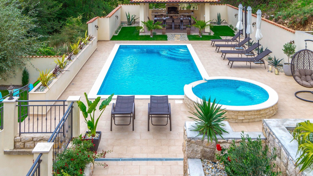 Photo of Outdoor in Bribir