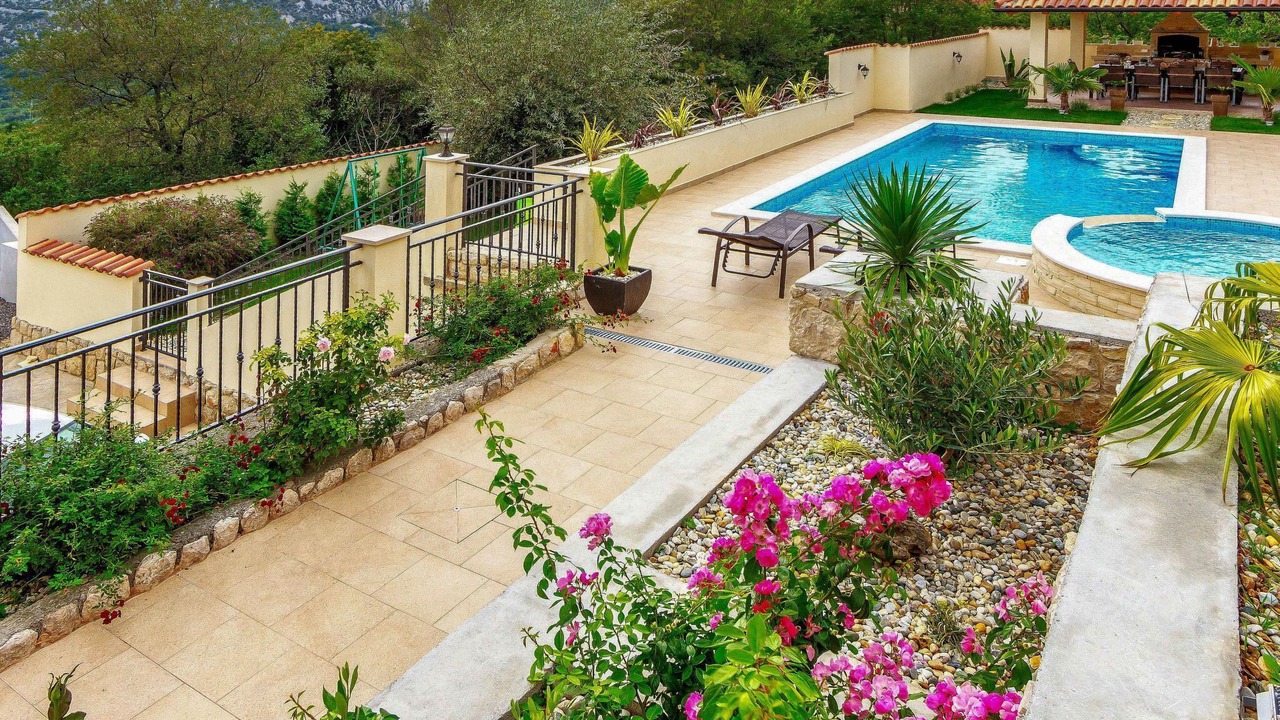 Photo of Outdoor in Bribir