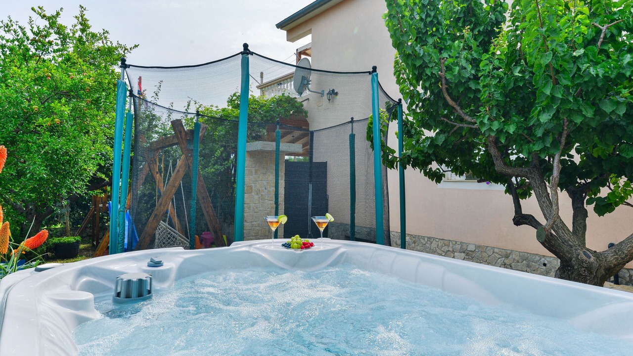 Photo of Outdoor in Velim