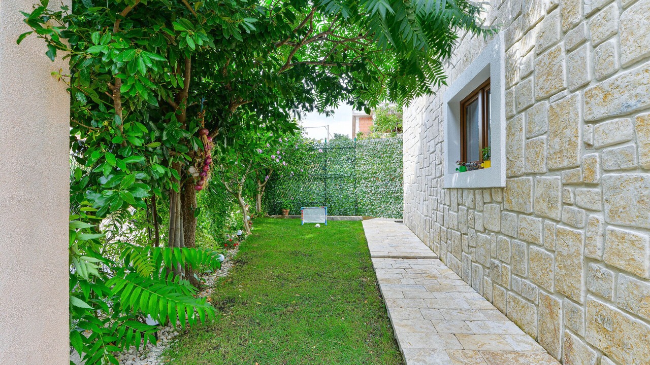 Photo of Outdoor in Velim